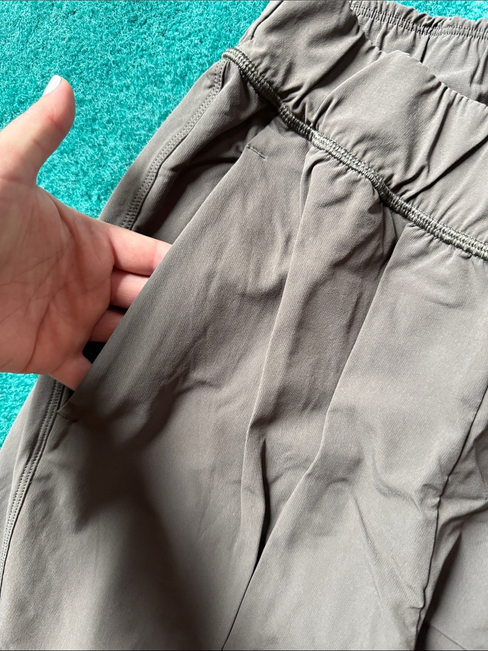 Cotopaxi elastic waist joggers - Picture 3 of 4